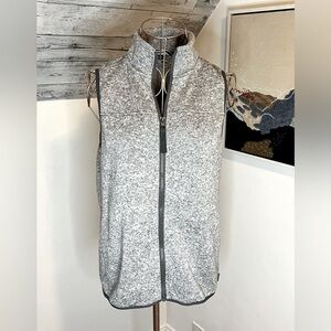 Eddie Bauer cozy women’s gray fleece lined knit vest size small